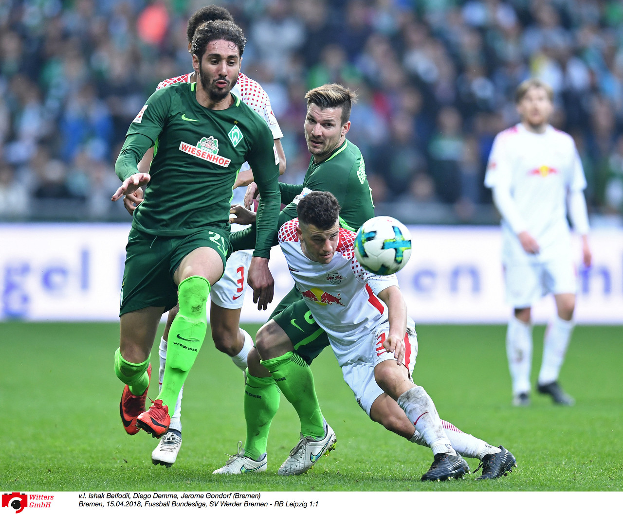 那不勒斯内部会议纪要流出:加时末段内部沟通,德甲使命明确,身体对抗强度拉满(那不勒斯足球俱乐部官网) 那不勒斯内部会议纪要流出:加时末段内部沟通,德甲使命明确,身体对抗强度拉满(那不勒斯足球俱乐部官网)