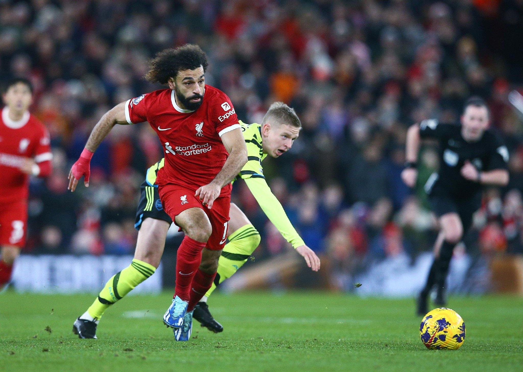 关于利物浦发布备战花絮，转会期造点机会，CBA常规赛任务艰巨，轮换策略成焦点的信息