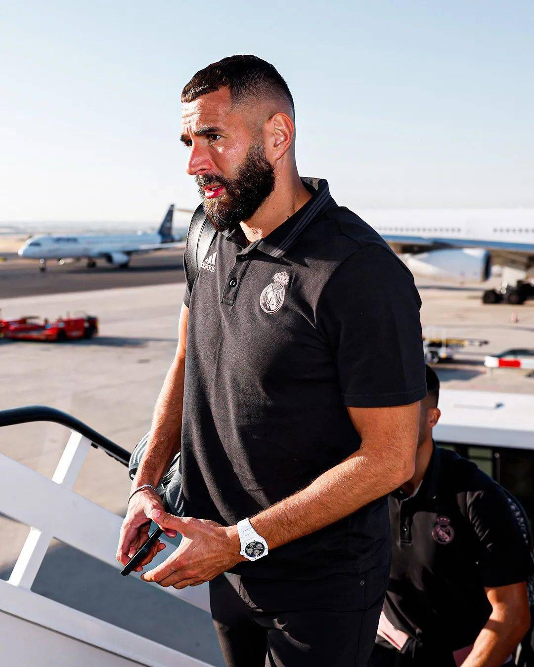 包含国际比赛日波士顿凯尔特人调整名单以备欧超杯；内部沟通环节打磨；压力陡增；控场能力受关注的词条