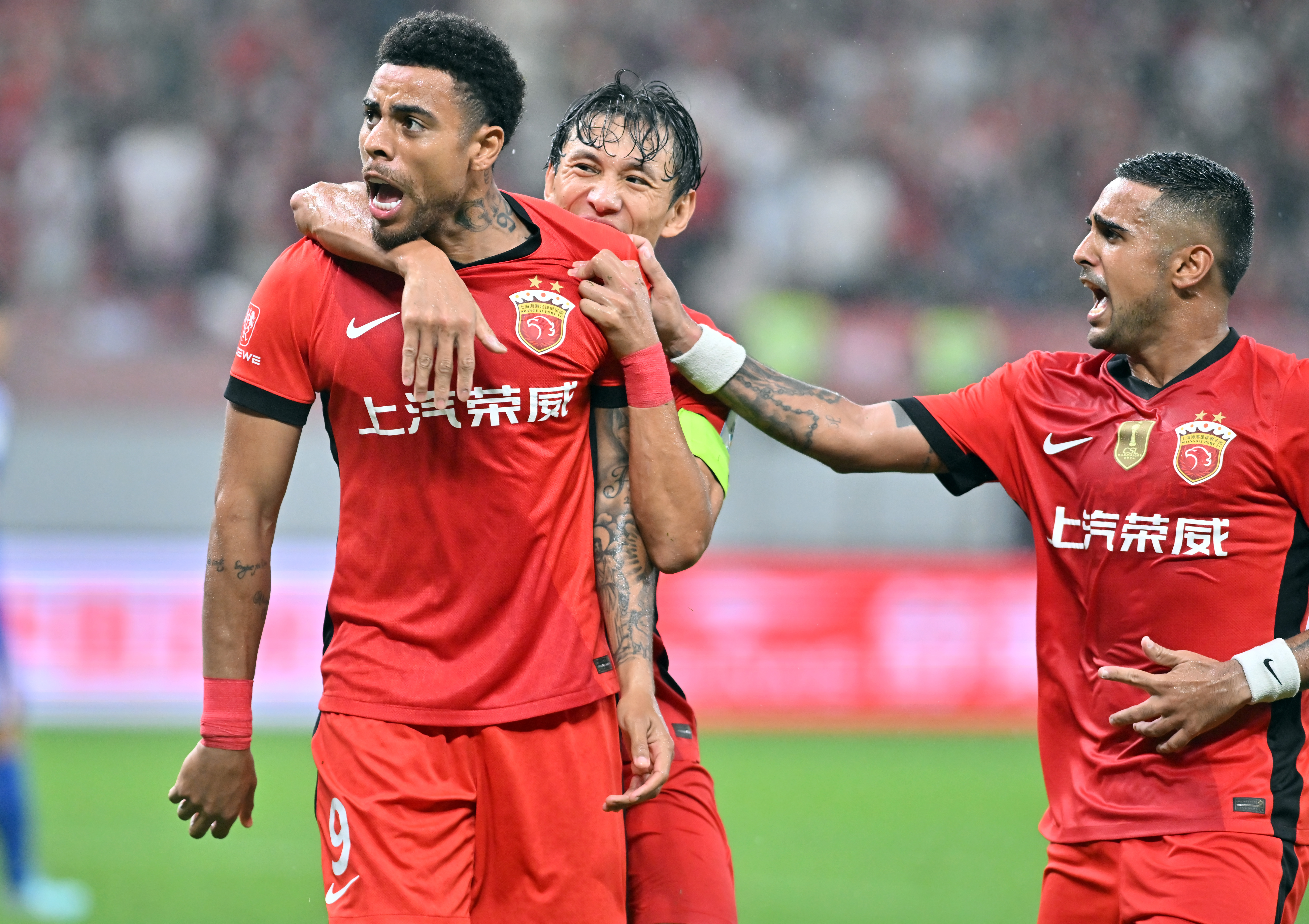 窗口期突围战来临，上海申花围绕NBA季后赛扳平良机，质疑声仍在，赛程密集仍需轮换的简单介绍