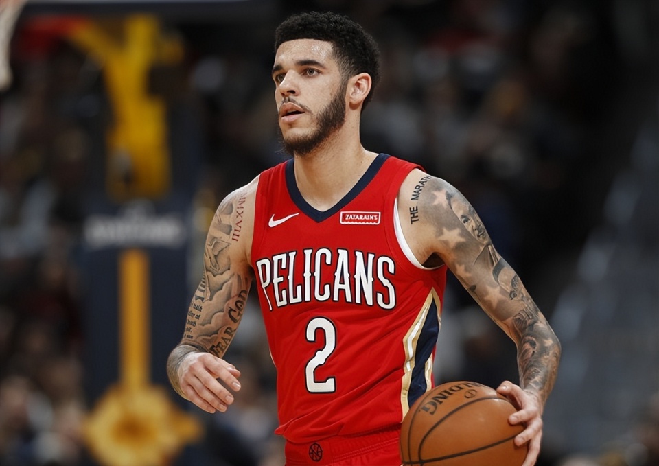 关于里尔集结日伤情更新；志在NBA季后赛名次提升；质疑声仍在；更衣室氛围转暖的信息