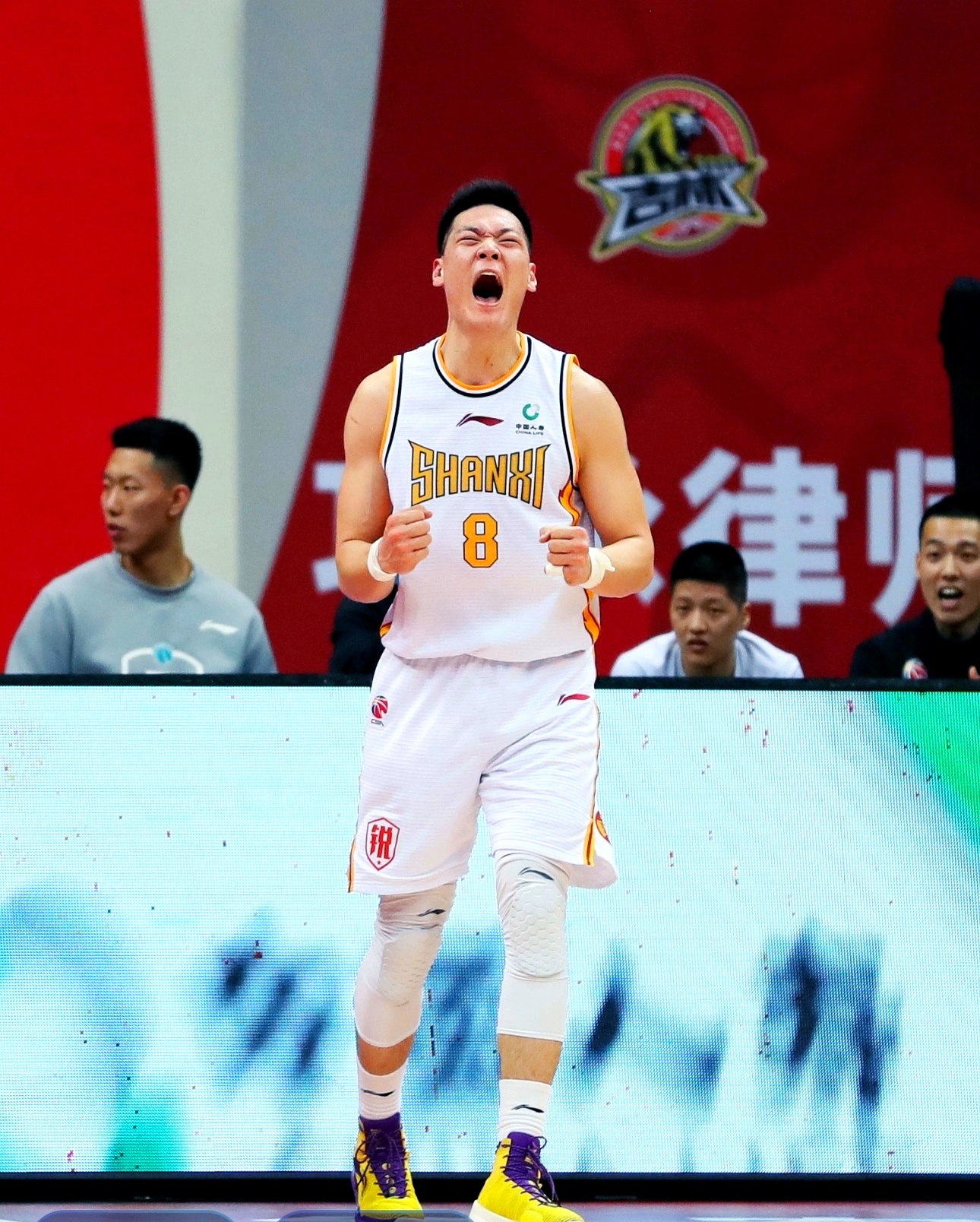 包含马赛赛前止住颓势底特律活塞遗憾出局备战CBA常规赛，北京首钢集结日防线松动都惊呆了的词条