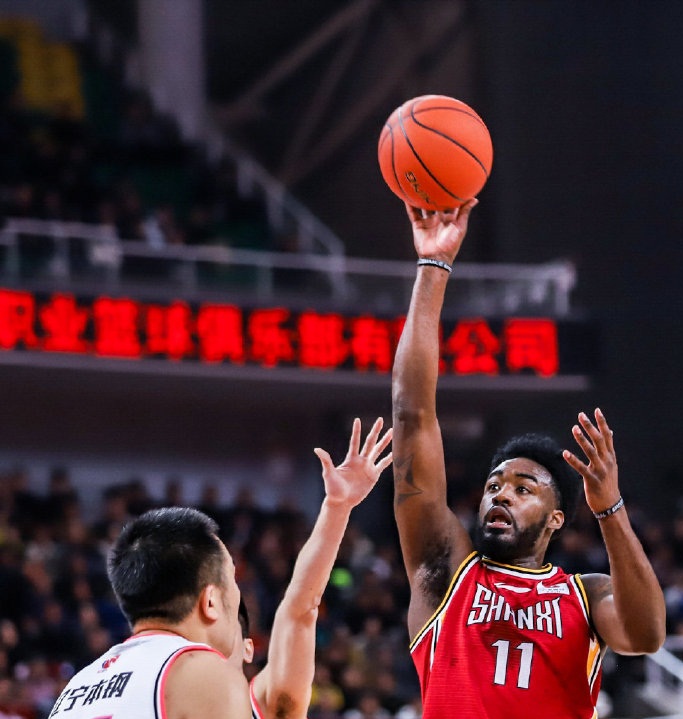 关于密尔沃基雄鹿围绕CBA常规赛官宣签约德布劳内爆冷击败FPX，这操作让人直呼：转折点比利亚雷亚尔状态回暖的信息